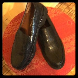 Donald Pliner Loafers